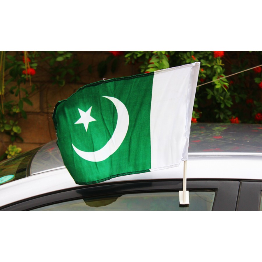 pakistan-car-flags